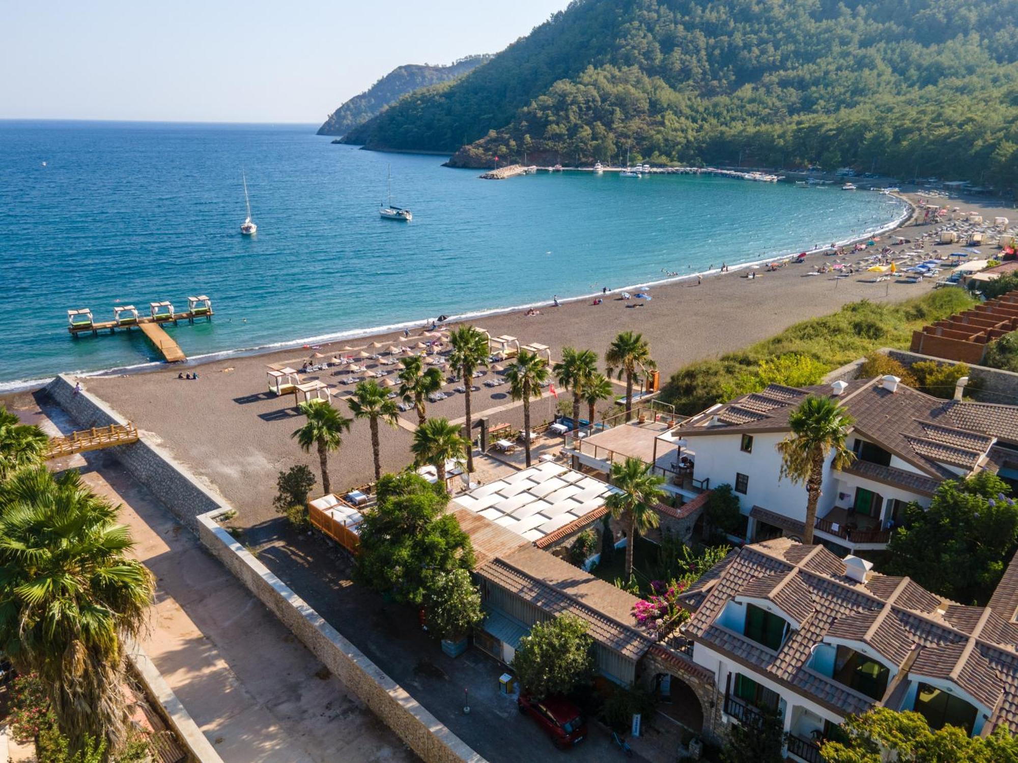 Hotel Ekincik エクステリア 写真